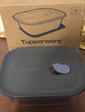 Tupperware NWT Voila™ Glass Food Storage Container | Rectangular Large
